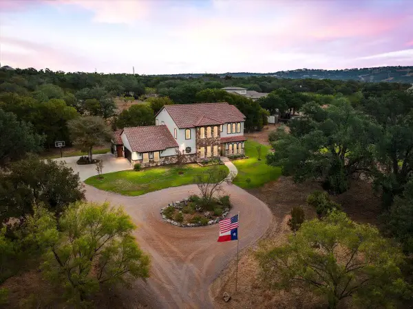 23802 Oscar Rd, Spicewood, TX 78669