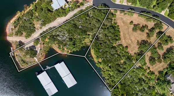2908 Marina Shores Dr, Spicewood, TX 78669