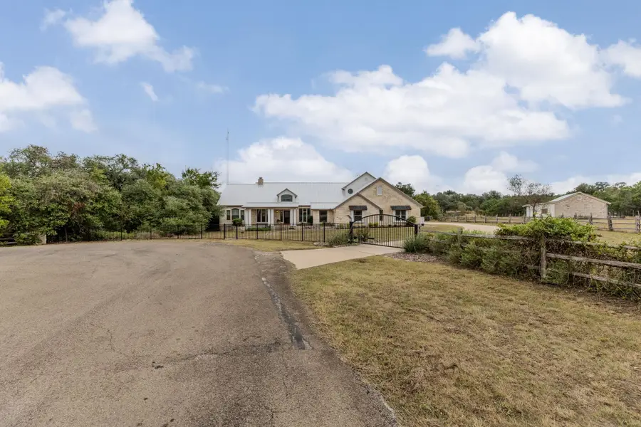 300 Little Gabriel River Dr, Liberty Hill, TX 78642 - Image #2