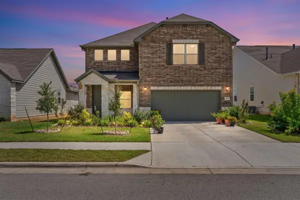 110 Palo Brea Loop, Hutto, TX 78634
