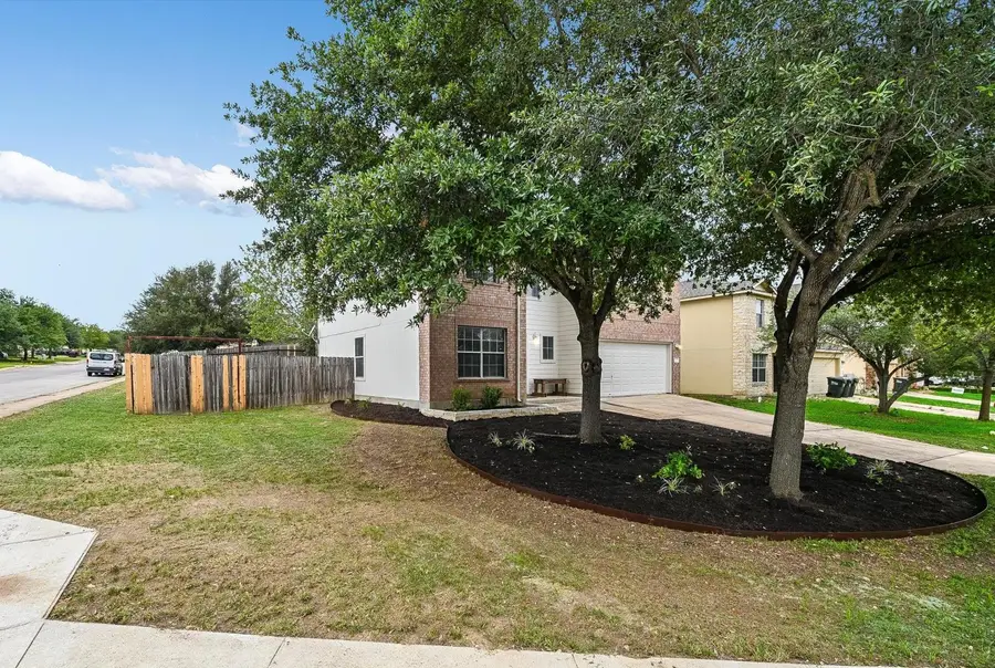 113 Sawgrass Cir, Kyle, TX 78640 - #2