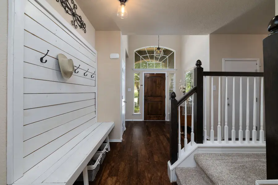 401 Canterbury Hl, Cibolo, TX 78108 - #3
