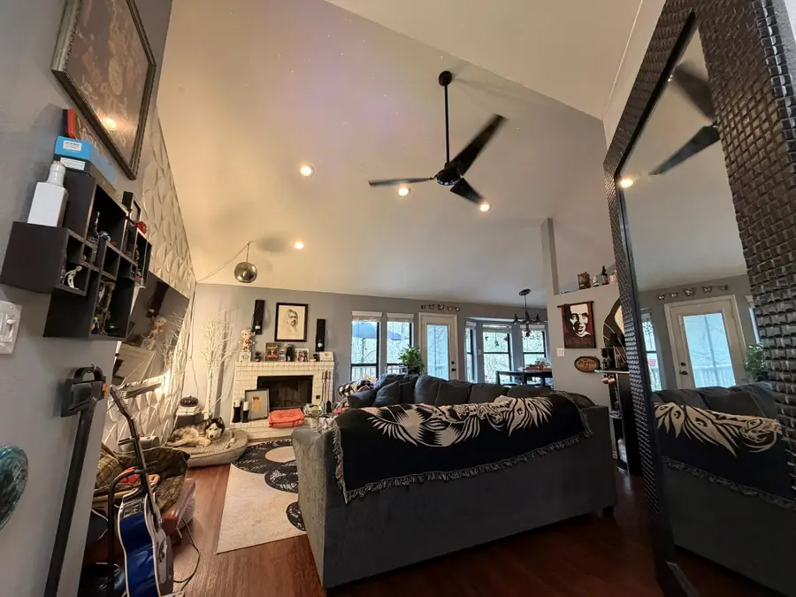 619 Franklin Dr, San Marcos, TX 78666 - #3