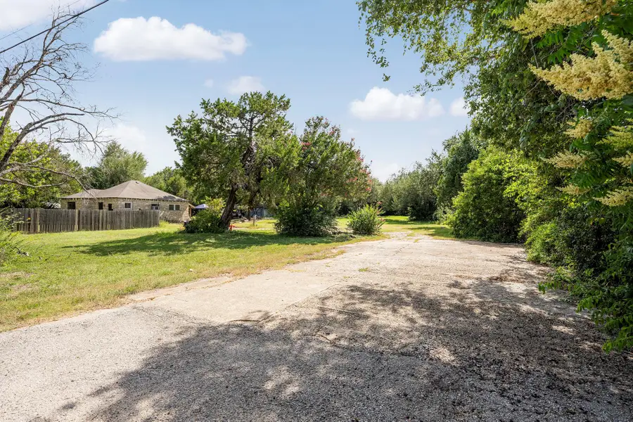 1305 High Chaparral Dr, Leander, TX 78641 - #2