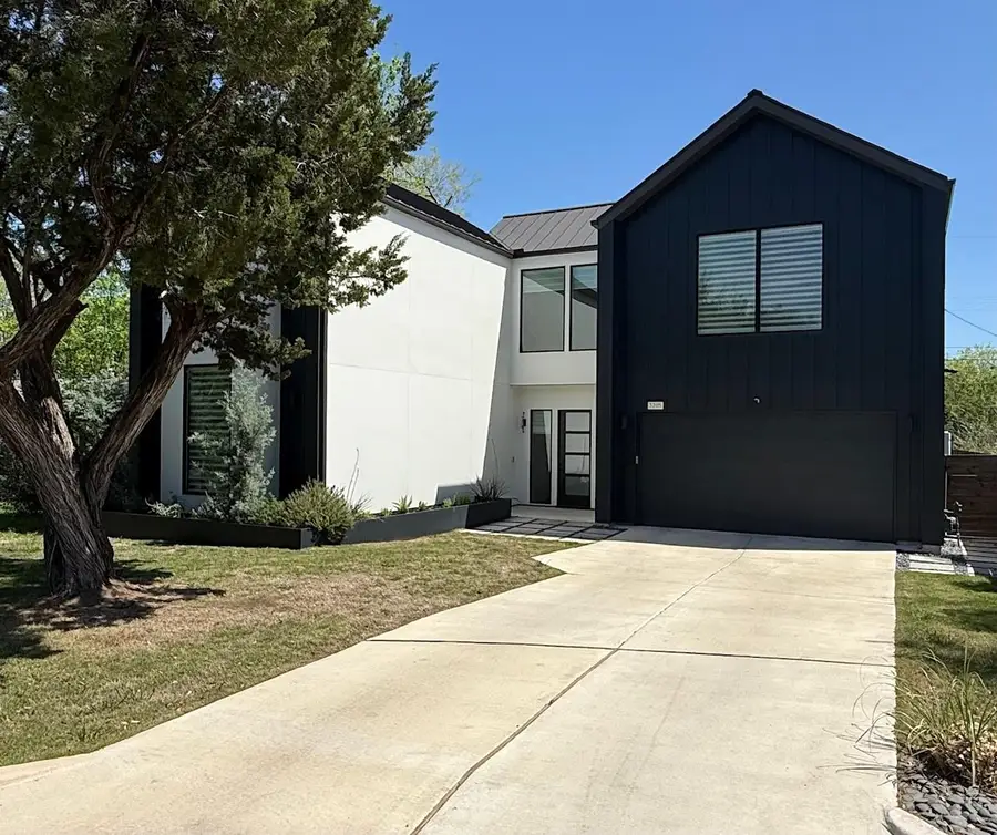 3205 Dolphin Dr, Austin, TX 78704 - #2