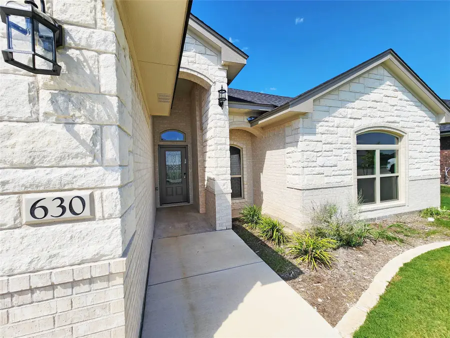 630 Eagle Crest Dr, Salado, TX 76571 - Image #2