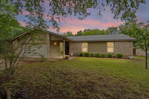 6010 Morning Dew Dr, Austin, TX 78749