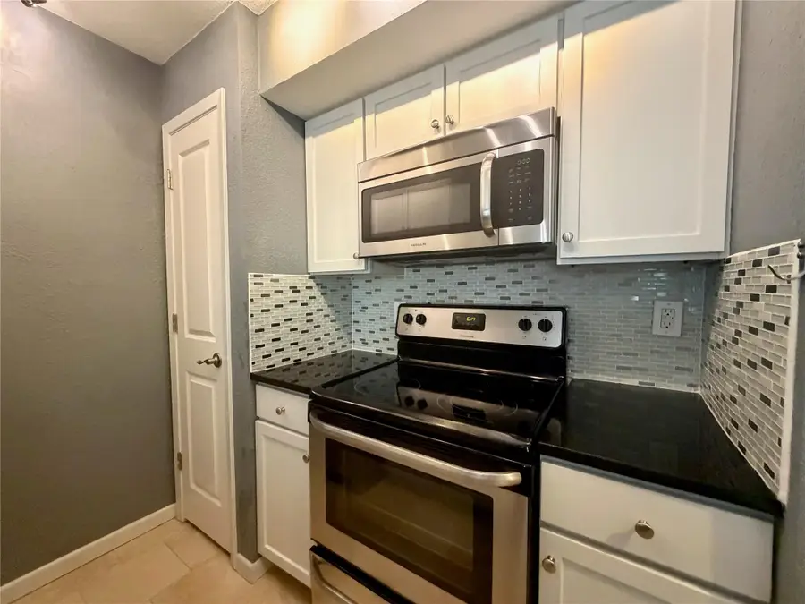 3204 Manchaca Rd #302, Austin, TX 78704 - #3