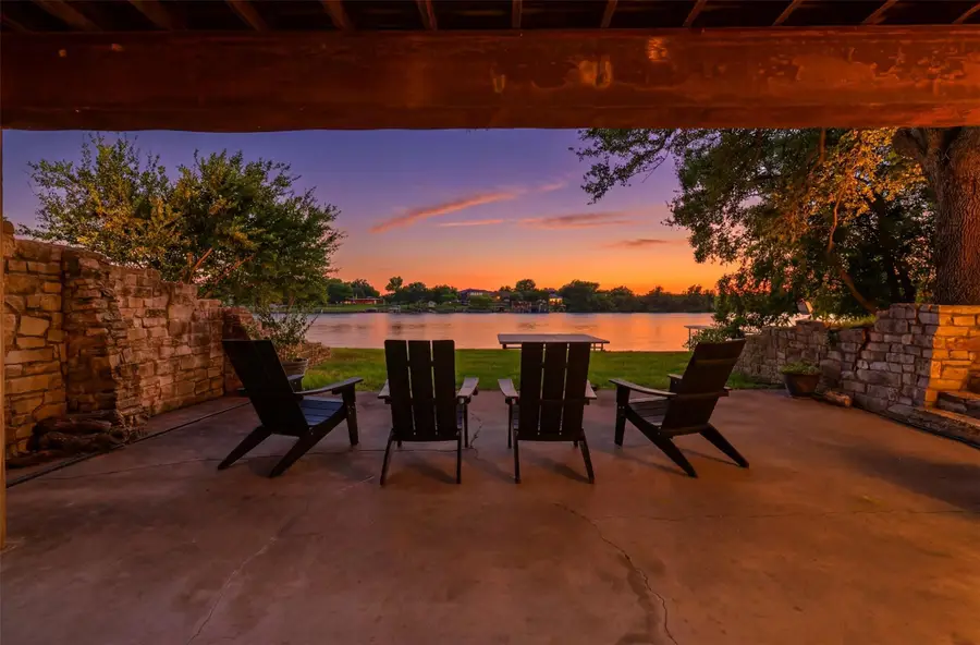 3000 River Oaks Dr, Kingsland, TX 78639 - #3
