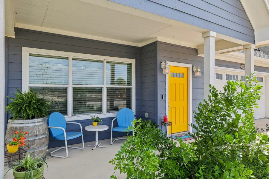 2415 Wilson St, Bastrop, TX 78602 - #2