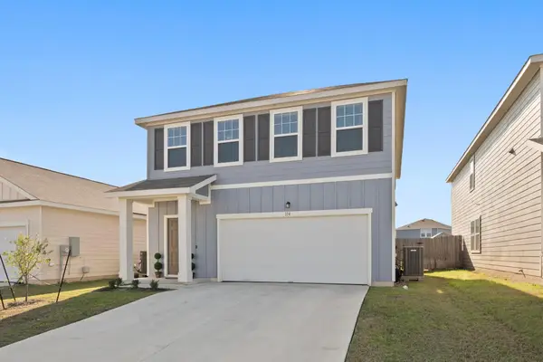 114 Pronghorn St, Hutto, TX 78634