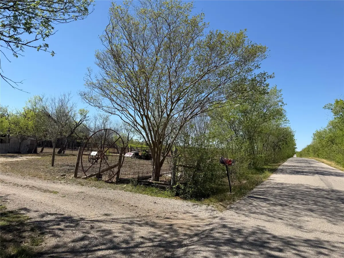 12129 Glass Rd #3, Buda, TX 78610 - #1