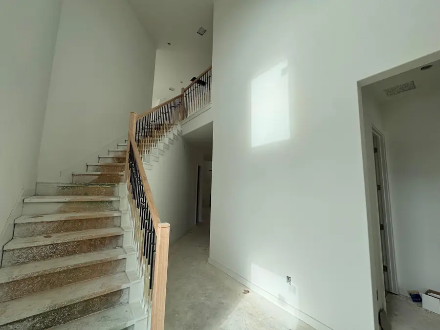 178 Norway Spruce St, Dripping Springs, TX 78620 - #2