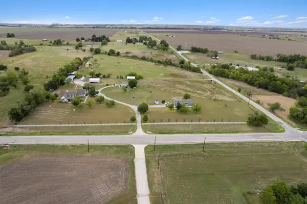 16351 Fm 1660, Taylor, TX 76574