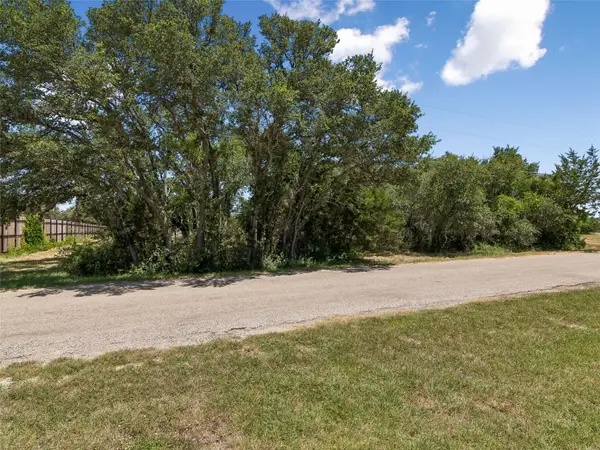 249 Grande St, Driftwood, TX 78619
