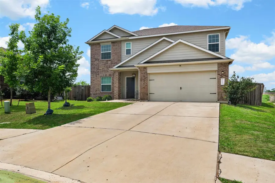 7332 Fall Ray Dr, Del Valle, TX 78617 - #3