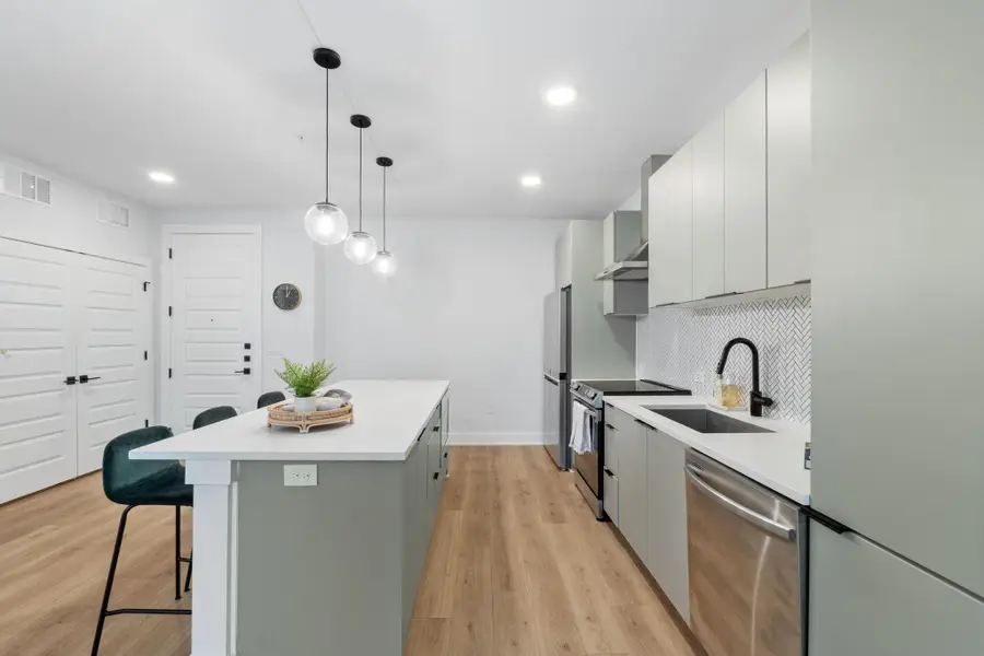 2500 Longview St #303, Austin, TX 78705 - Image #3