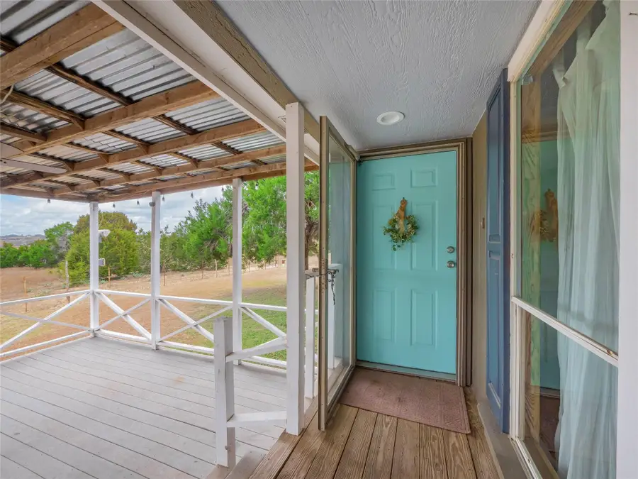 635 Ramms Dr, Florence, TX 76527 - Image #3