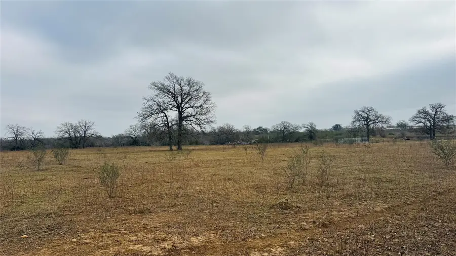 921 Johnson Farms Rd, Harwood, TX 78632 - Image #2