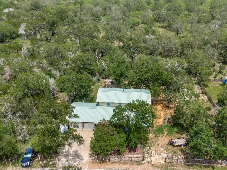 745 Driftwood Ln, Cottonwood Shores, TX 78657 - #3