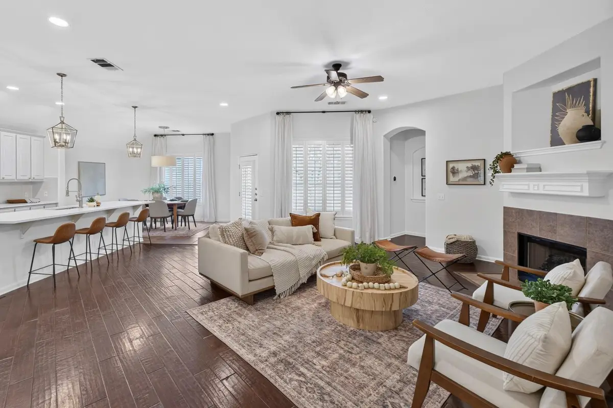 6301 York Bridge Cir, Austin, TX 78749 - #1