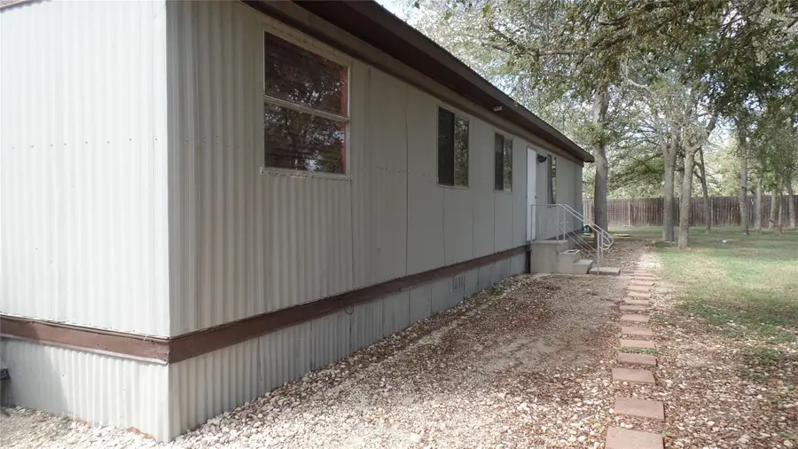 150 Mandy Ln, Red Rock, TX 78662 - #3