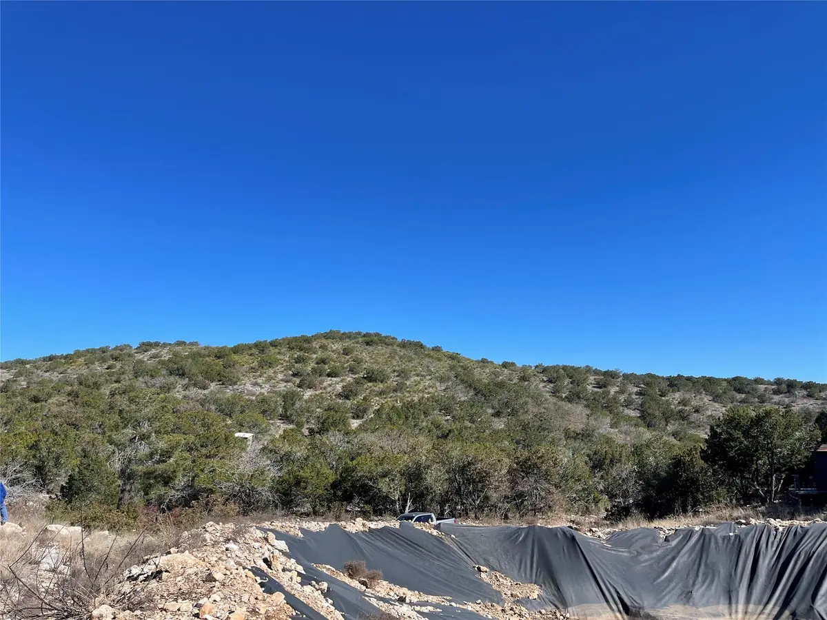 305 Walnut Springs Ranch Rd, Uvalde, TX 78801 - #1