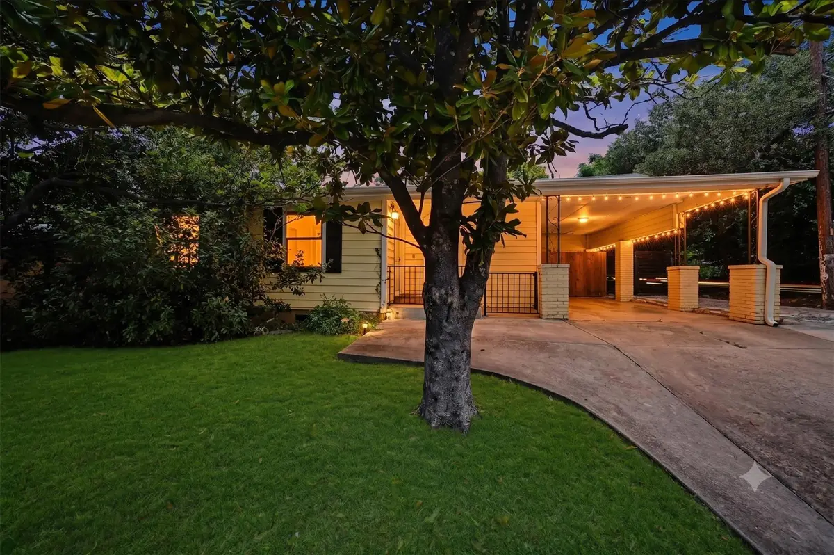 3406 E Martin Luther King Jr Blvd, Austin, TX 78721 - #1