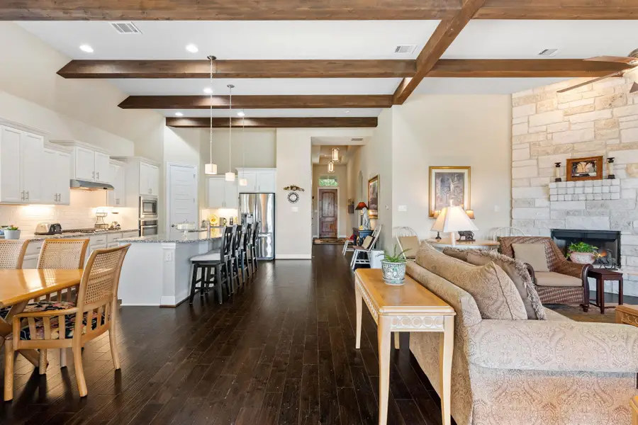 821 Richardson Ln, Leander, TX 78641 - Image #3