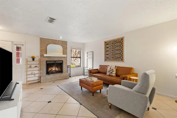 830 Banister Ln, Austin, TX 78704