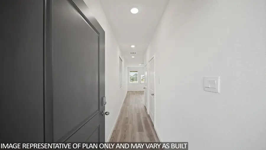 220 Flying Tiger Trl, Jarrell, TX 76537 - #3