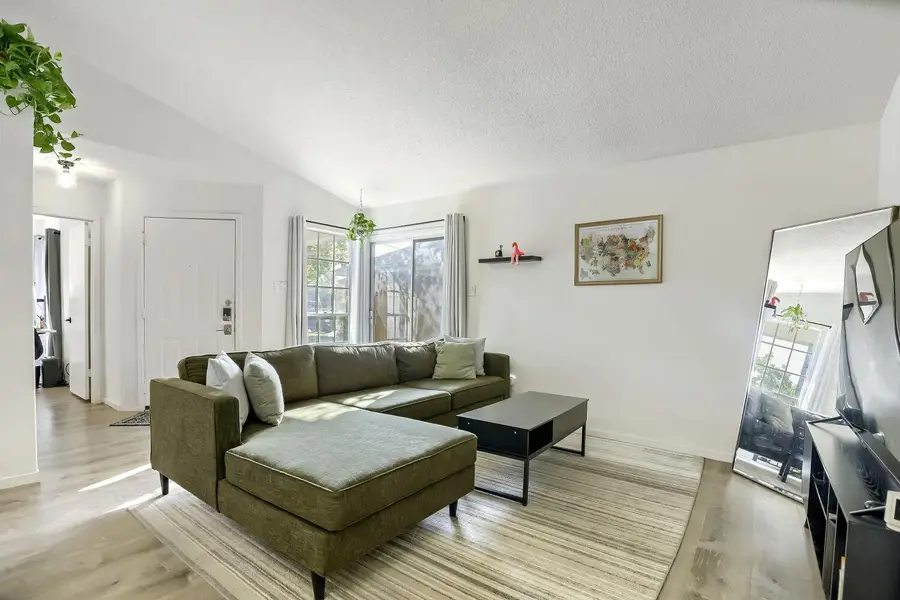 11904 Sunhillow Bnd, Austin, TX 78758 - #3