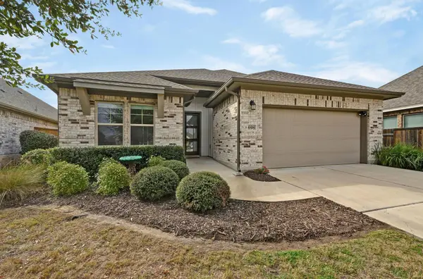 698 Coyote Creek Way, Kyle, TX 78640