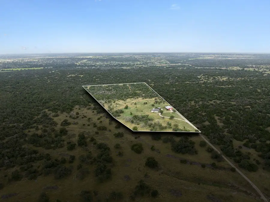 275 Starview Rd, Fredericksburg, TX 78624 - Image #3