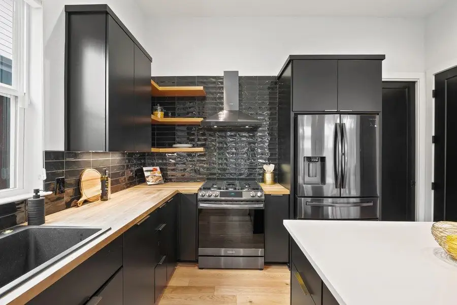 928 E 53rd 1/2 St, Austin, TX 78751 - #3