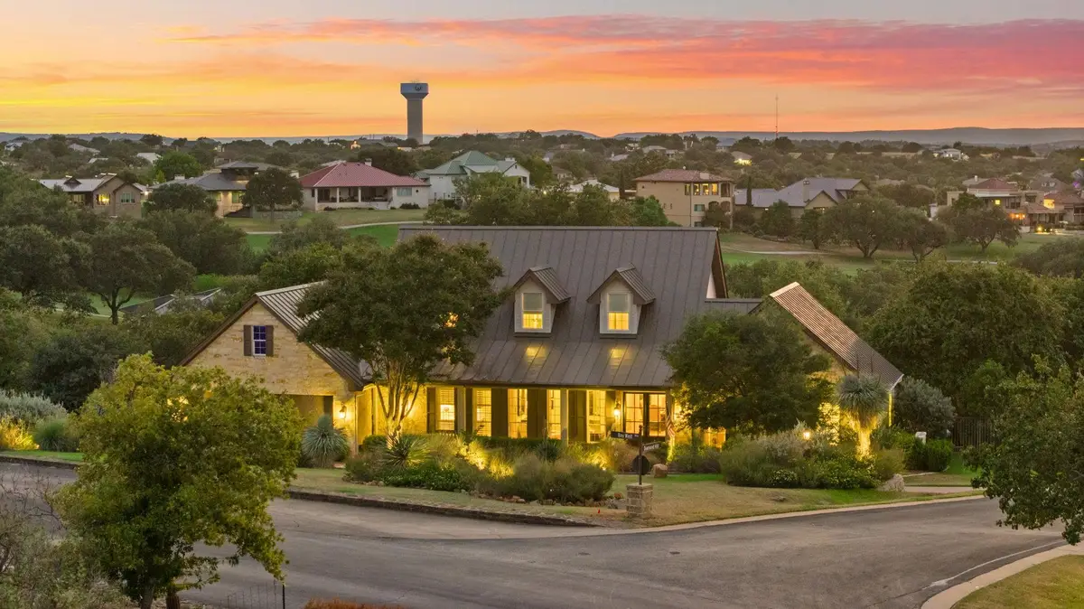 101 Diamond Hl, Horseshoe Bay, TX 78657 - #1