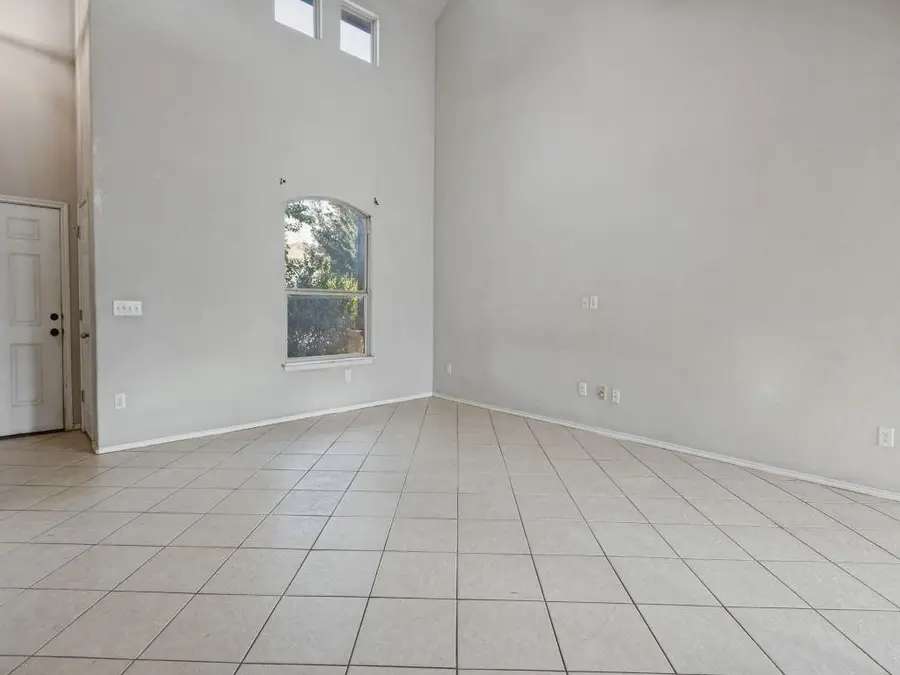 512 Eagle Brook Ln, Buda, TX 78610 - #3