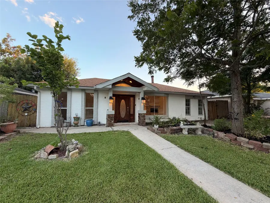 11631 Langdon Ln, Houston, TX 77072 - #2