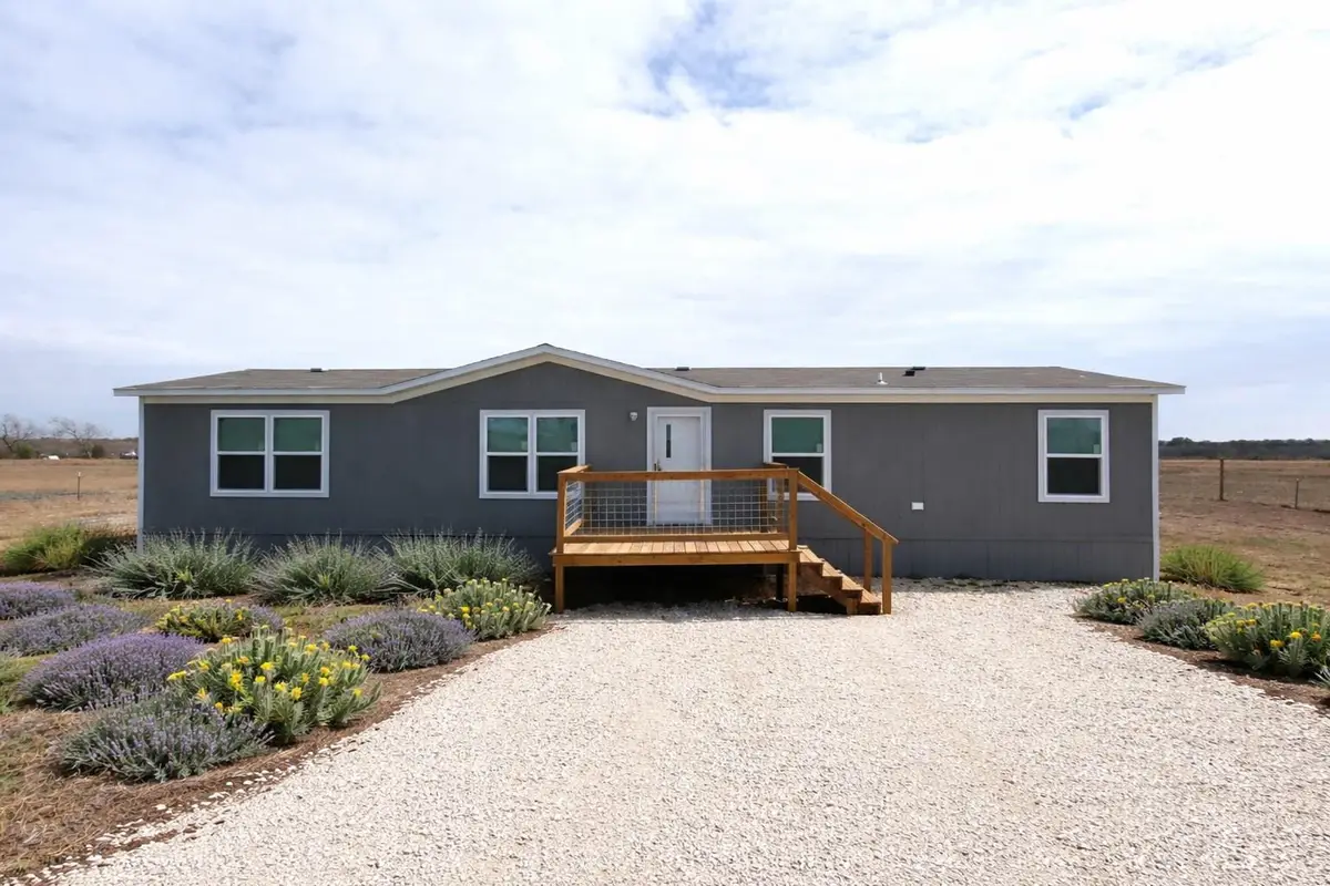 6945 Seawillow Rd, Lockhart, TX 78644 - #1