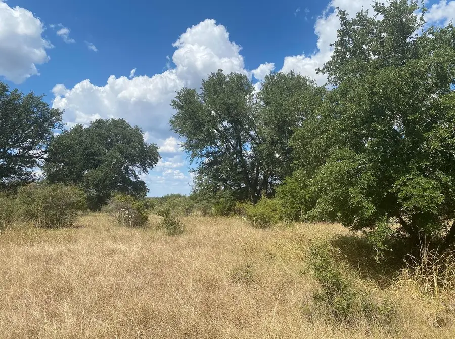 626 Strada Luca, Florence, TX 76527 - Image #2