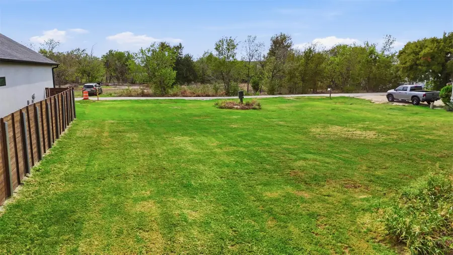 307 W Lane Ave, Manor, TX 78653 - #3