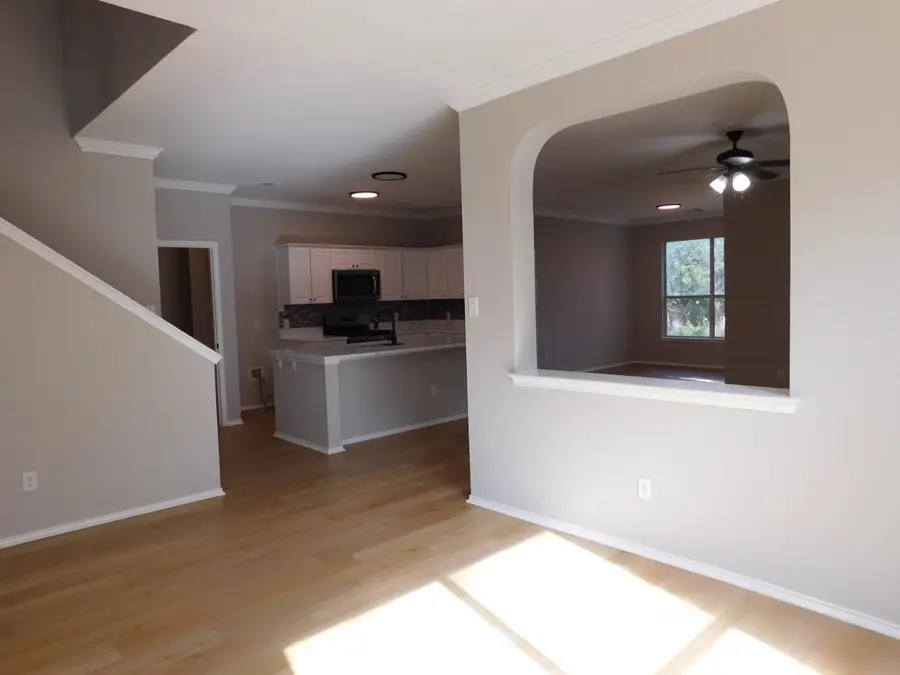 1411 Encino Dr, Leander, TX 78641 - #2