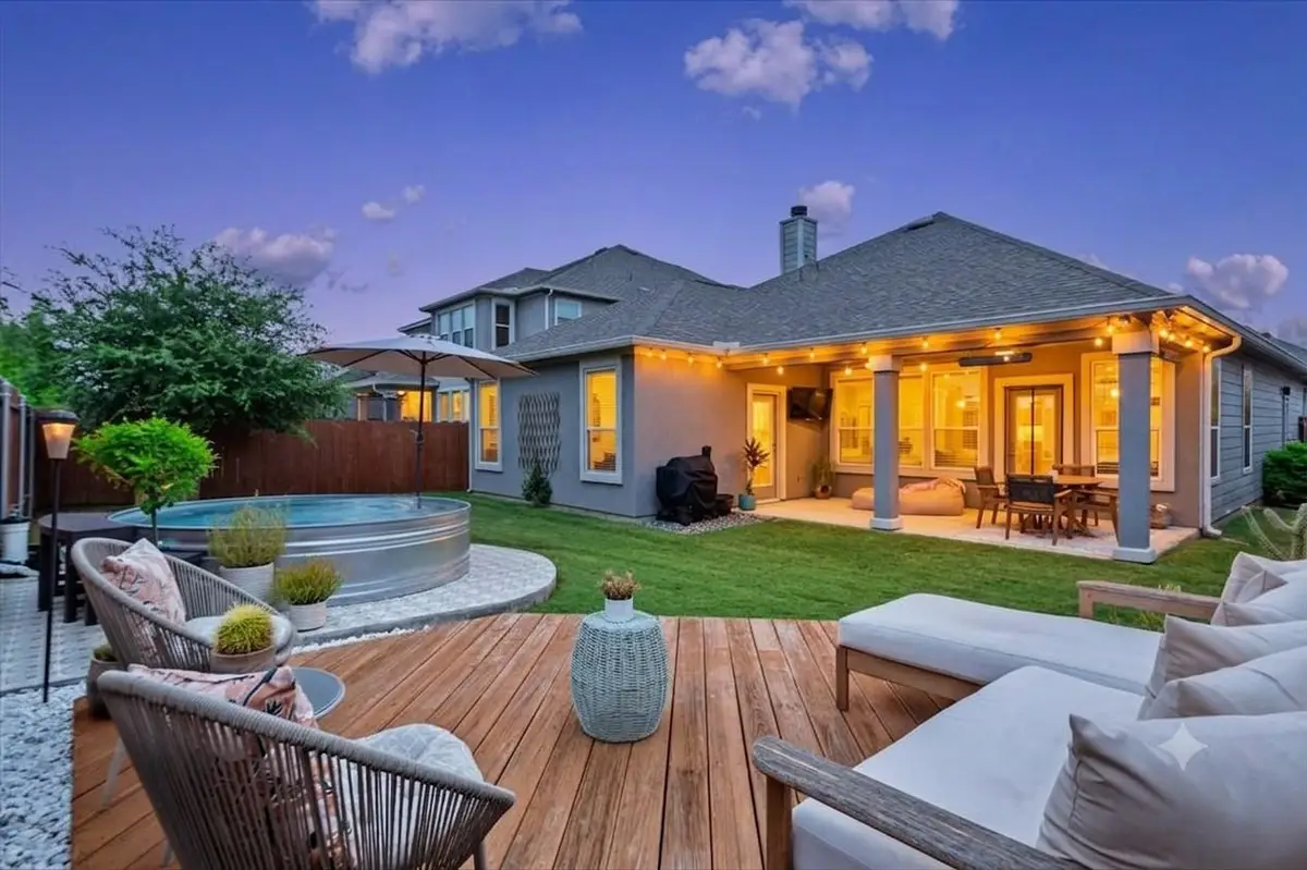 7629 Knockfin Dr, Austin, TX 78744 - #1