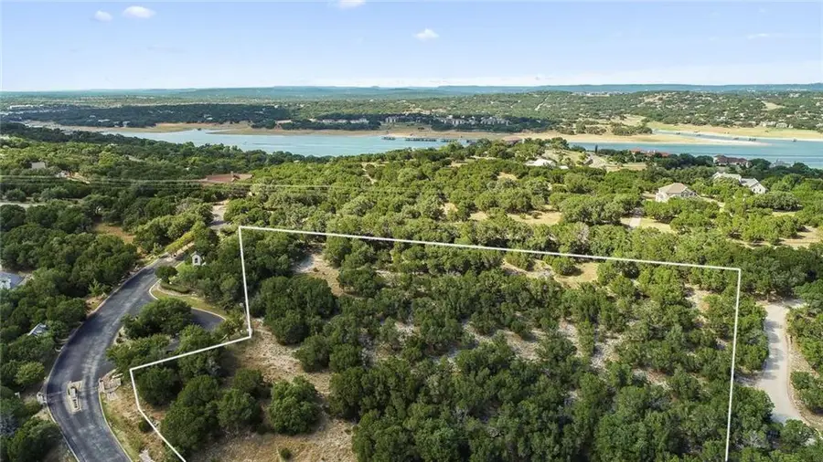 701 N Angel Light Dr, Spicewood, TX 78669 - #2