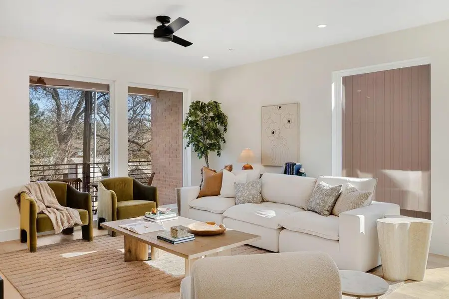 3524 Gonzales St #1B, Austin, TX 78702 - #3