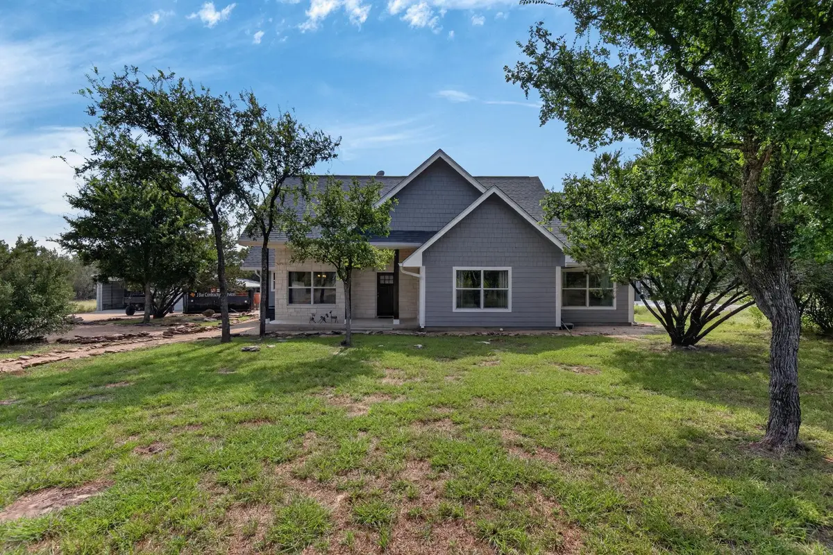 207 Deer Ridge Dr, Burnet, TX 78611 - #1