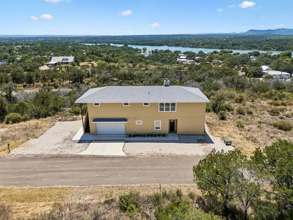 113 War Bonnet Rdg, Kingsland, TX 78639