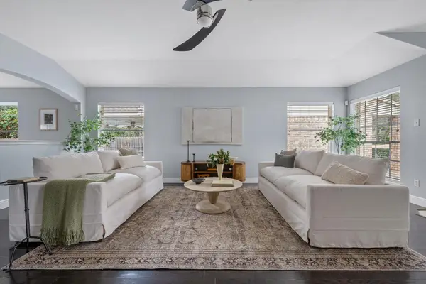 8121 Luling Ln, Austin, TX 78729