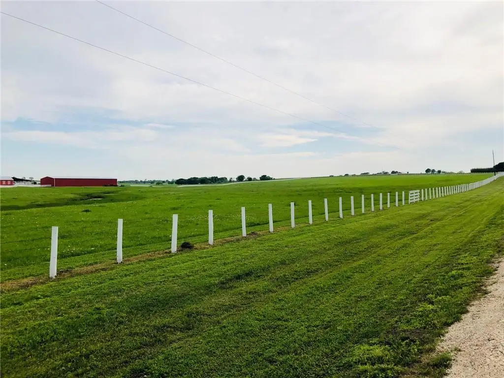 5300 County Road 424, Taylor, TX 76574 - #1