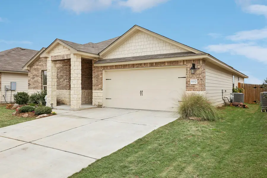 117 Break Ave, Taylor, TX 76574 - Image #3